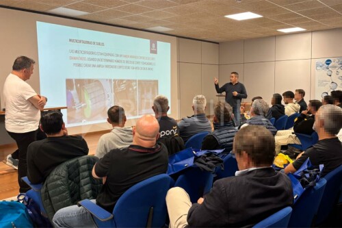 El equipo comercial de RD Luna se forma con Mapei para mejorar la preparación de superficies - 1