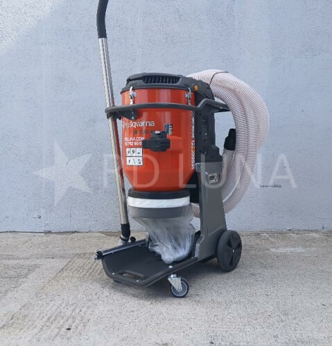 aspirador-husqvarna-de-130-h.jpg