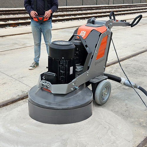 Entrega de la pulidora PG 830 RC a un gran cliente - 2